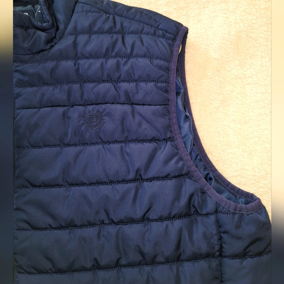 Chaps Men's Lightweight Puffer Vest - Picture 2 of 7